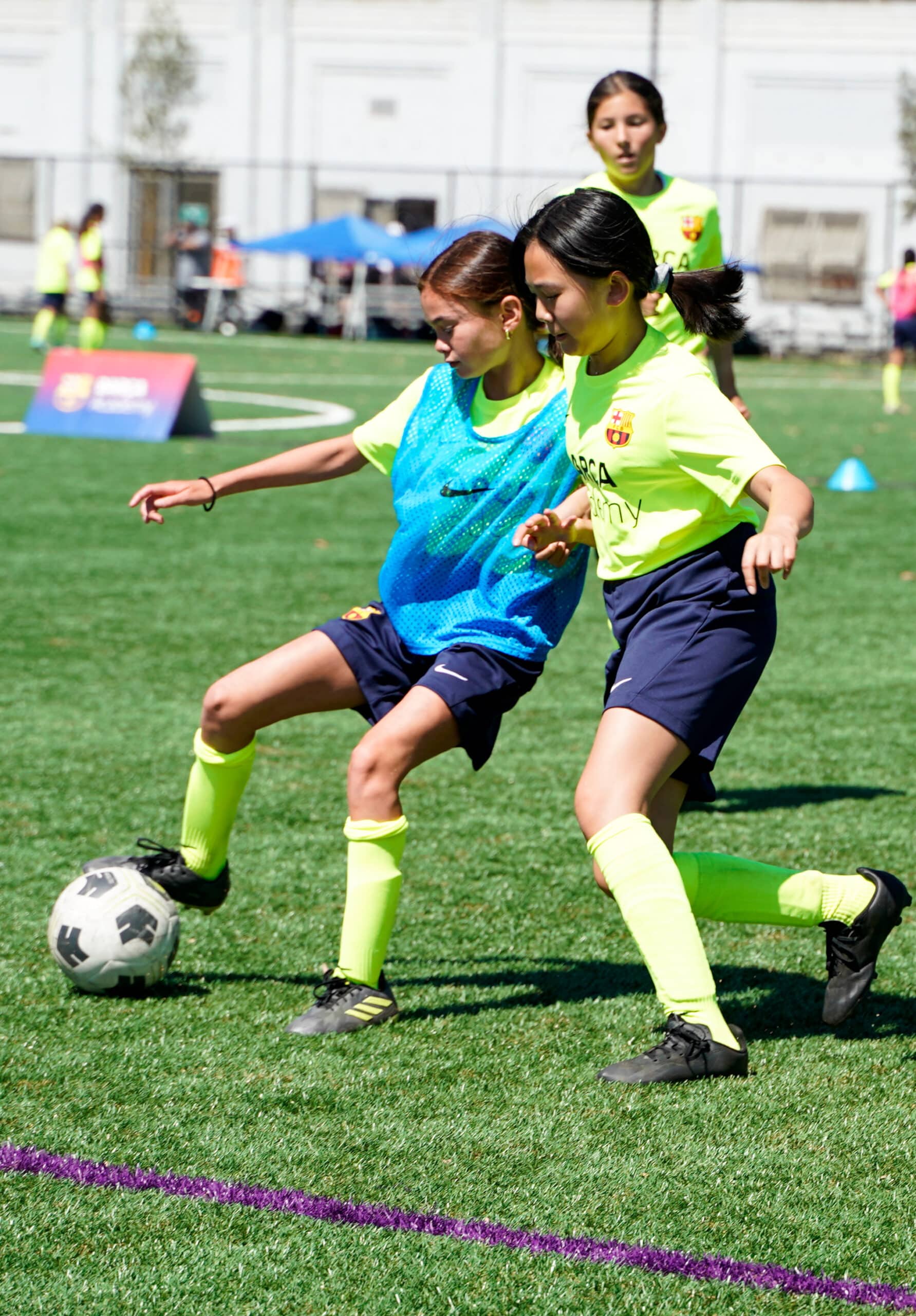 scissors kick in soccer